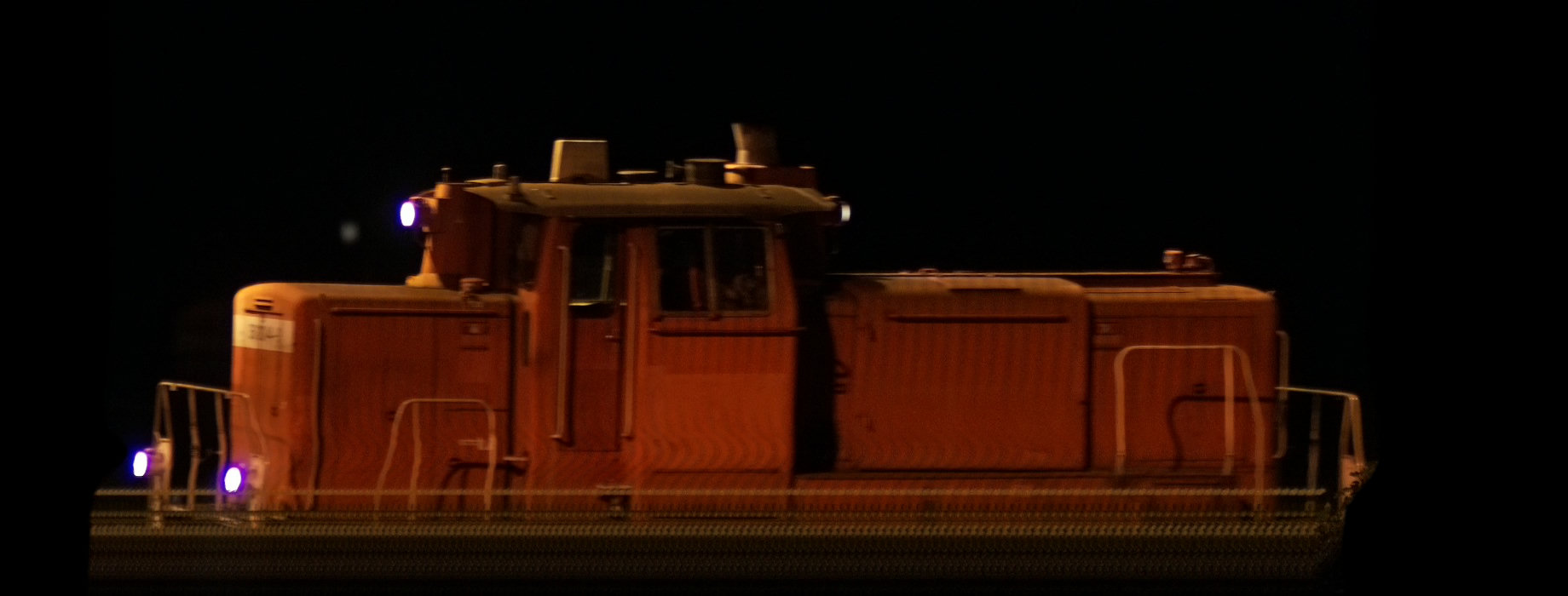 There should be a train photo here :'(