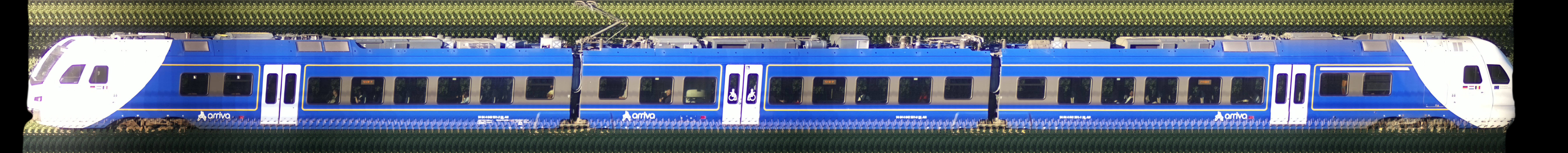 There should be a train photo here :'(