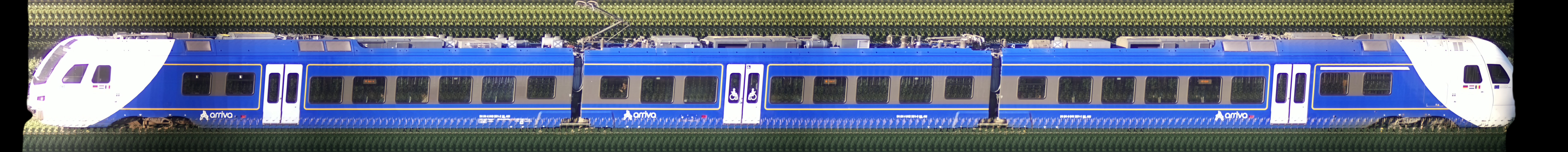 There should be a train photo here :'(