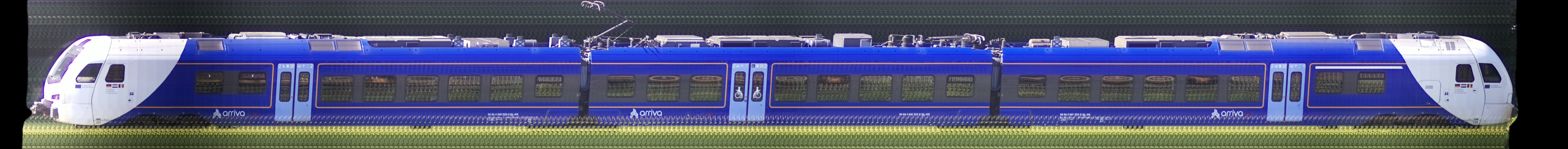 There should be a train photo here :'(
