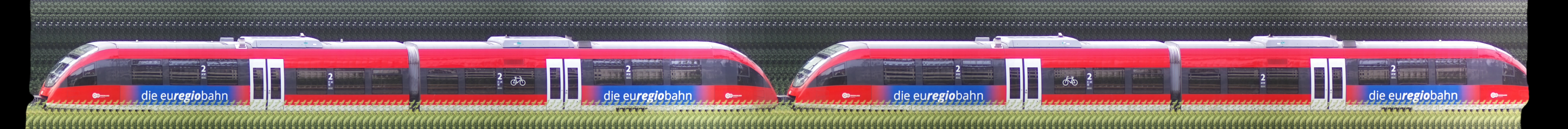 There should be a train photo here :'(