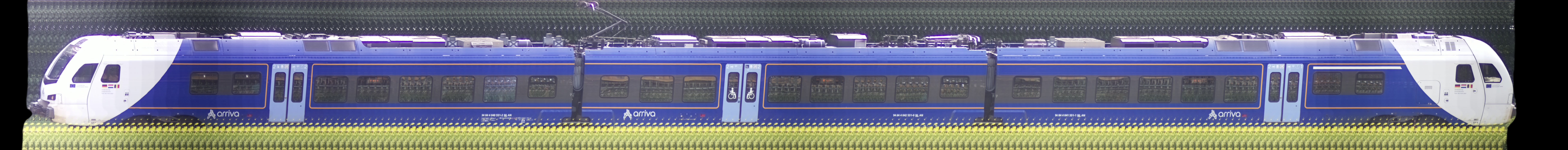 There should be a train photo here :'(