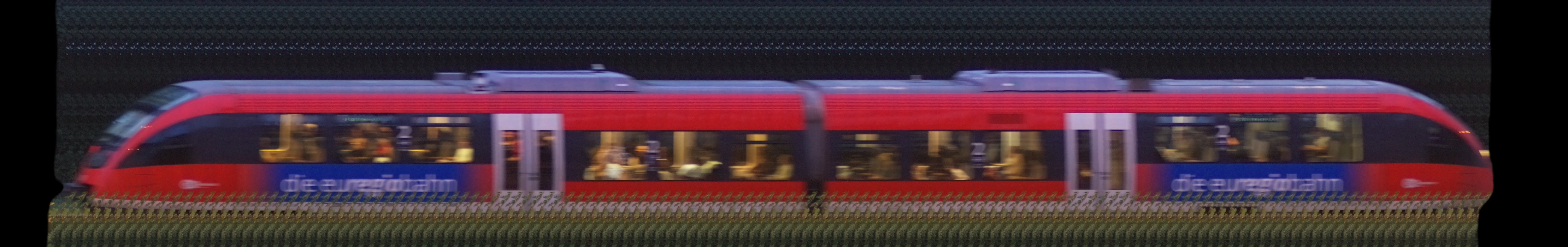There should be a train photo here :'(