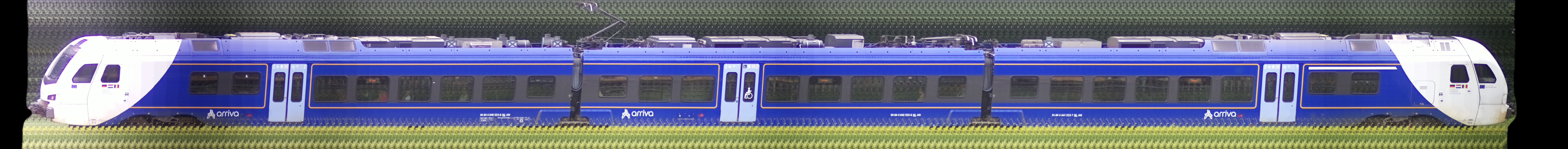 There should be a train photo here :'(