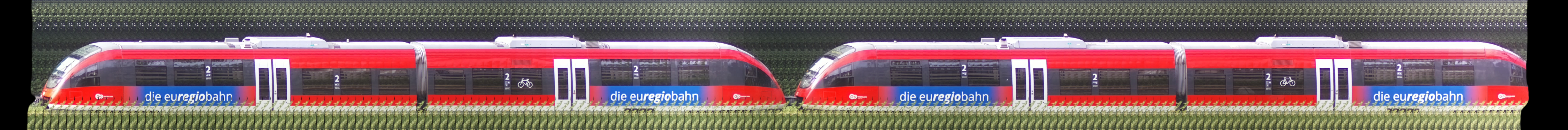 There should be a train photo here :'(