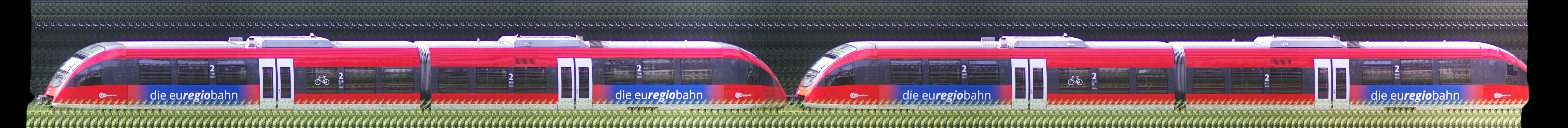 There should be a train photo here :'(