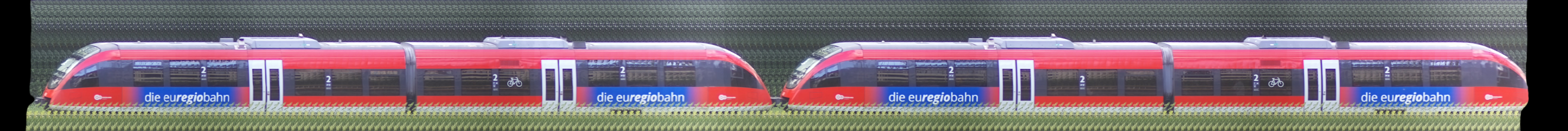There should be a train photo here :'(