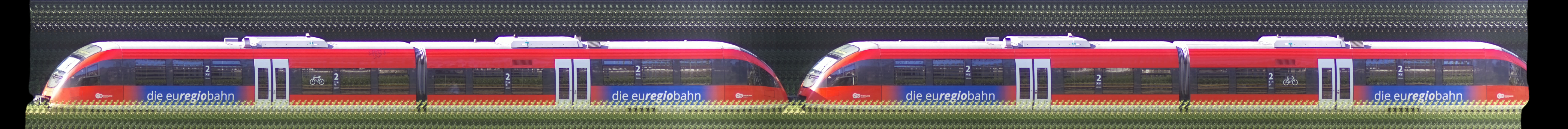 There should be a train photo here :'(