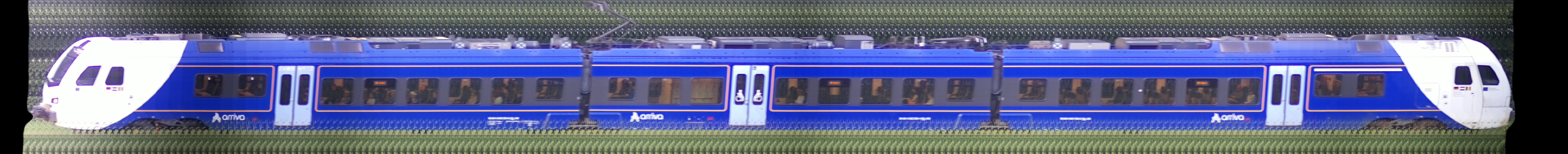 There should be a train photo here :'(