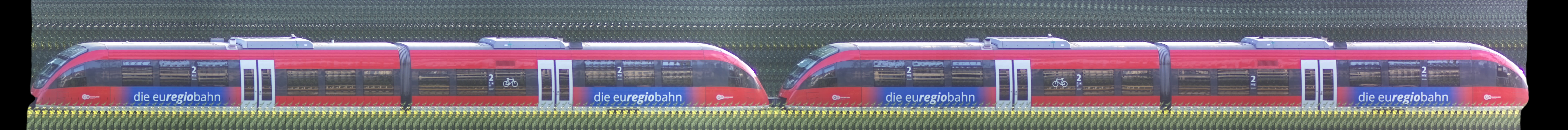There should be a train photo here :'(