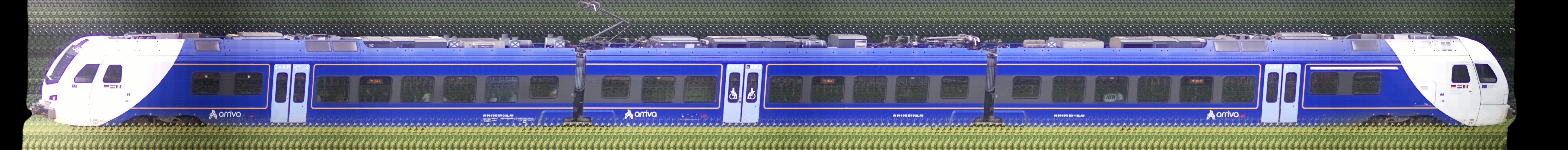 There should be a train photo here :'(