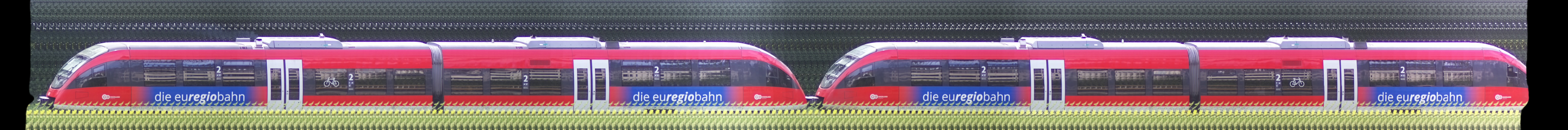 There should be a train photo here :'(