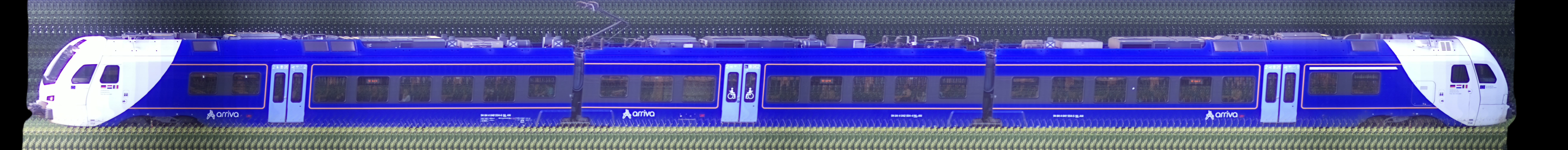 There should be a train photo here :'(