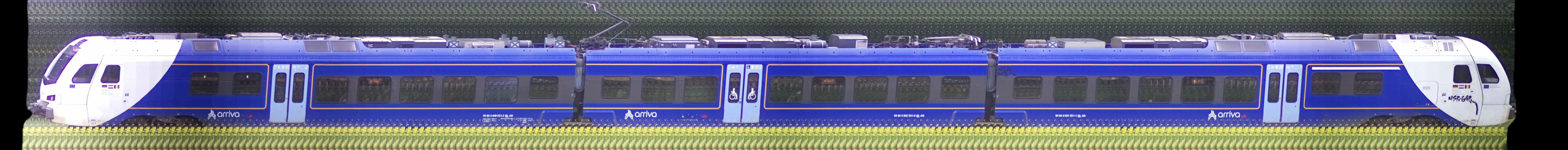 There should be a train photo here :'(