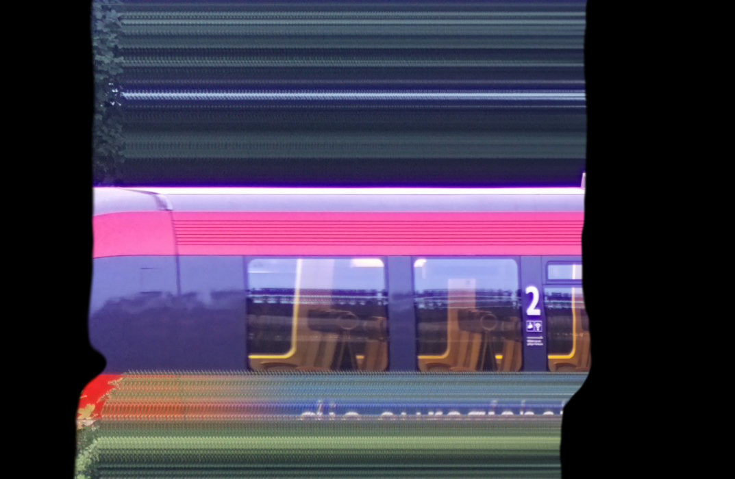 There should be a train photo here :'(