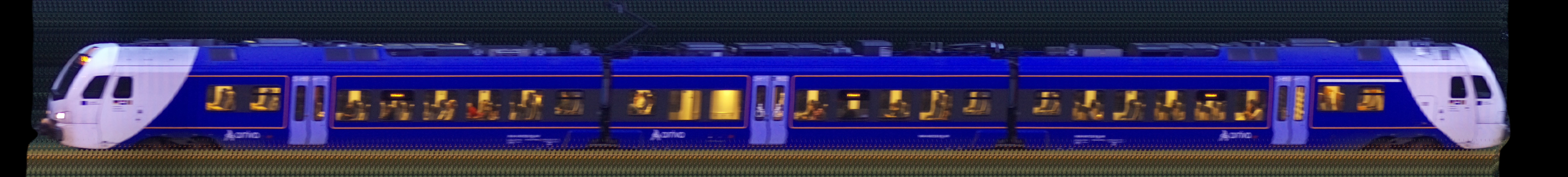 There should be a train photo here :'(