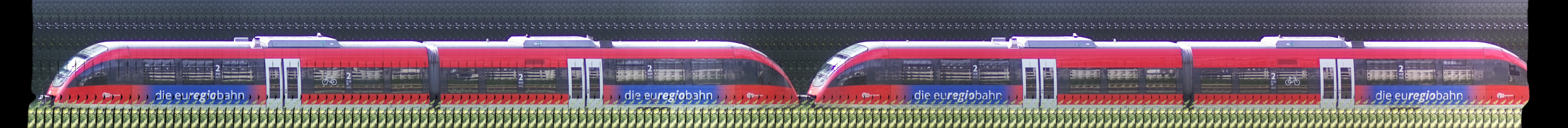 There should be a train photo here :'(