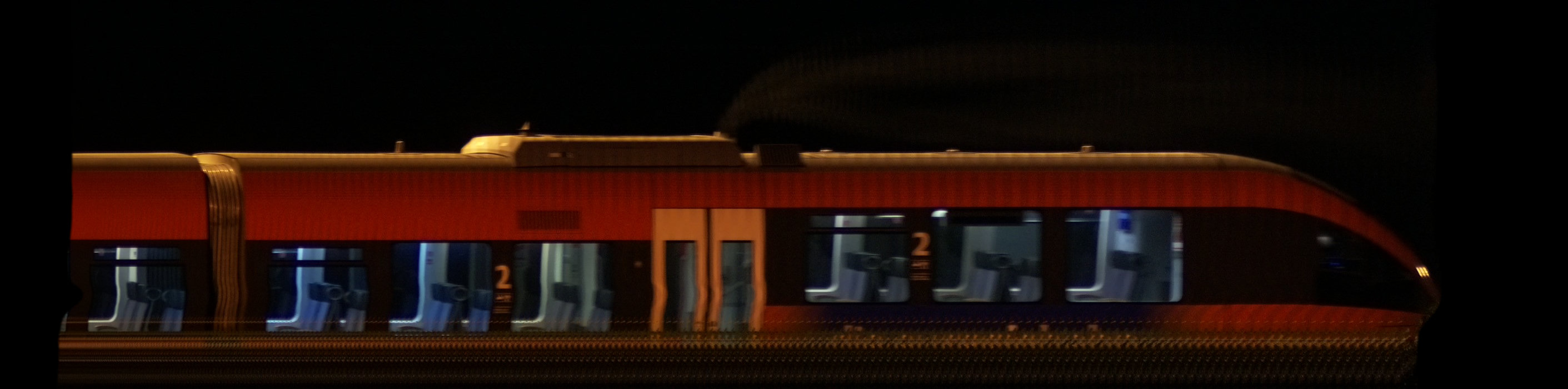 There should be a train photo here :'(