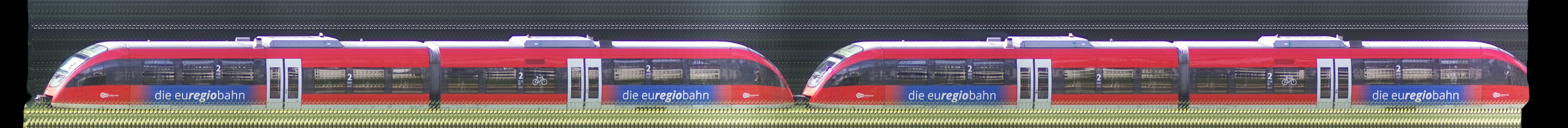There should be a train photo here :'(