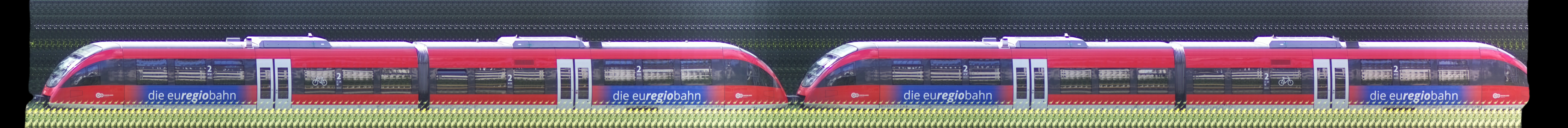 There should be a train photo here :'(