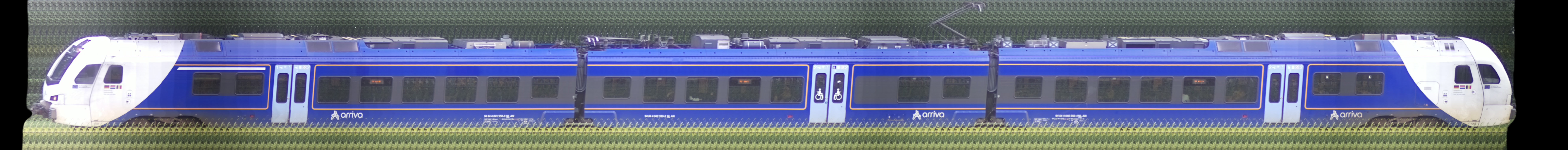 There should be a train photo here :'(