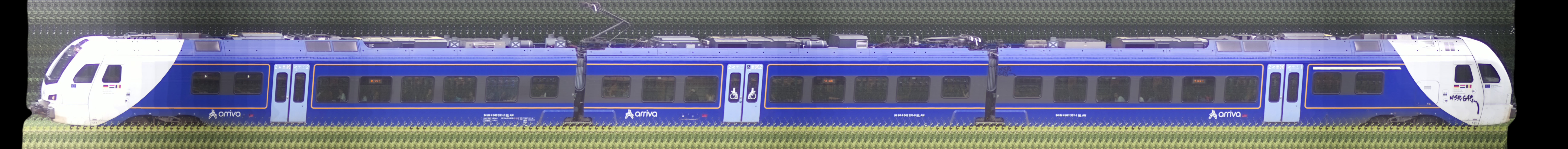 There should be a train photo here :'(