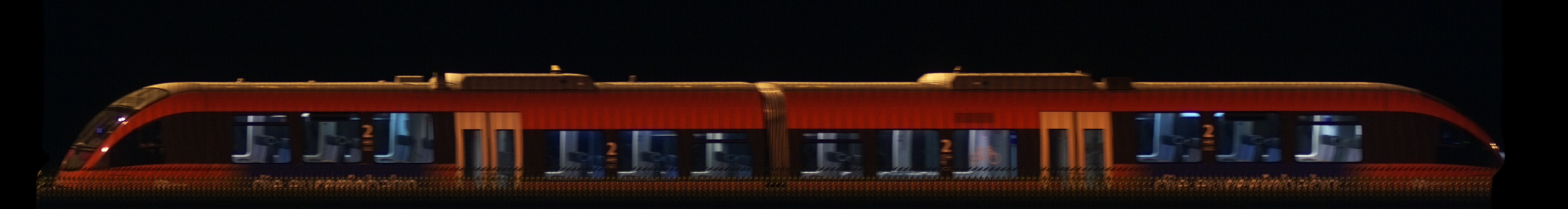 There should be a train photo here :'(