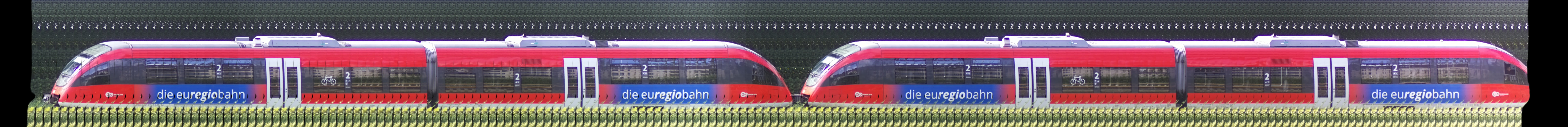 There should be a train photo here :'(