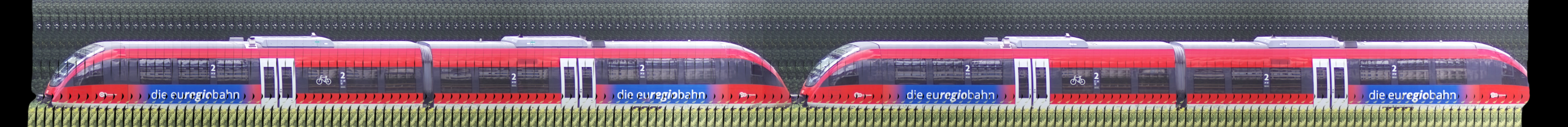 There should be a train photo here :'(
