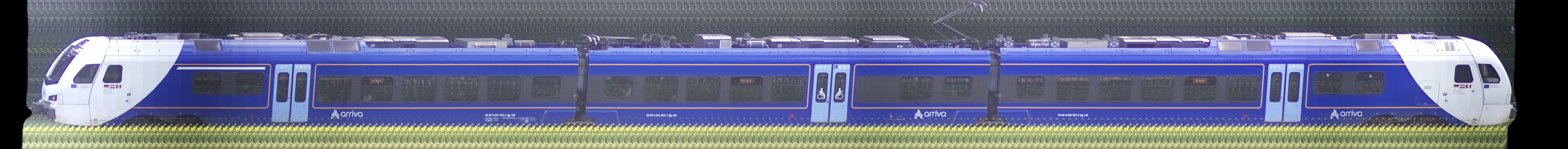 There should be a train photo here :'(