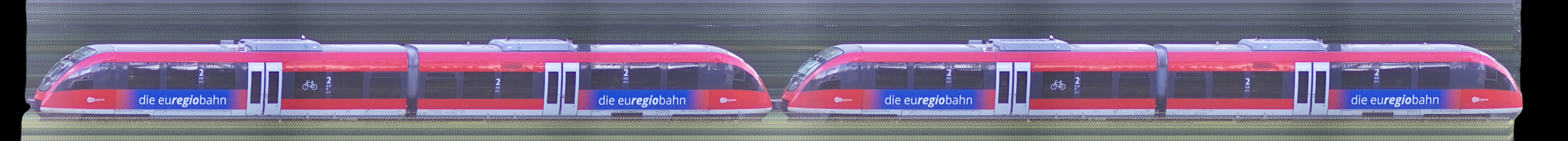 There should be a train photo here :'(