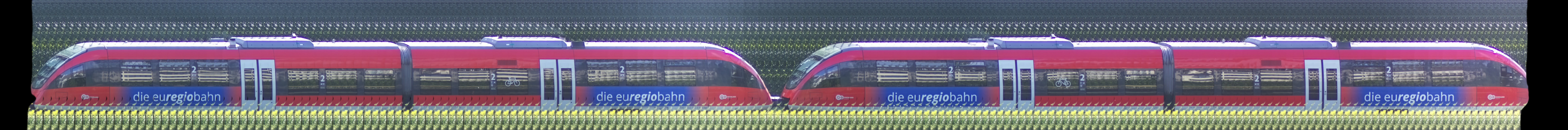 There should be a train photo here :'(