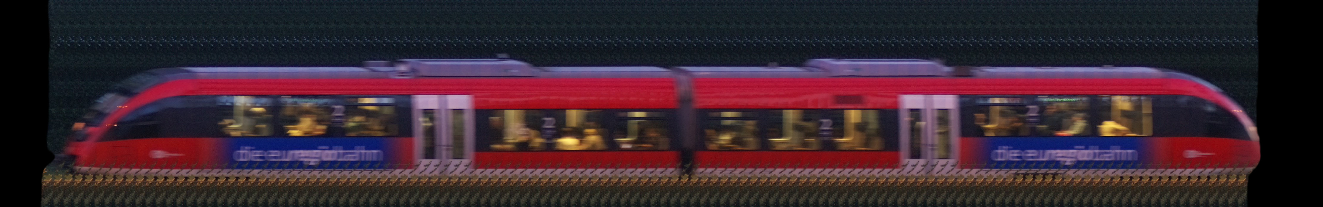 There should be a train photo here :'(
