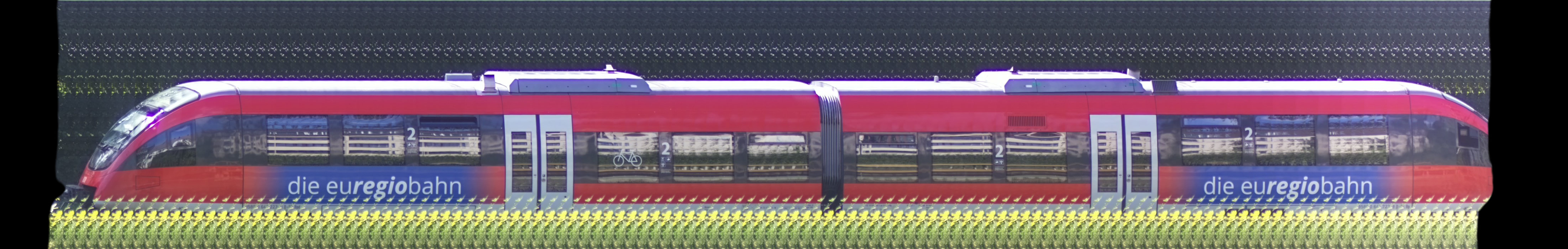 There should be a train photo here :'(