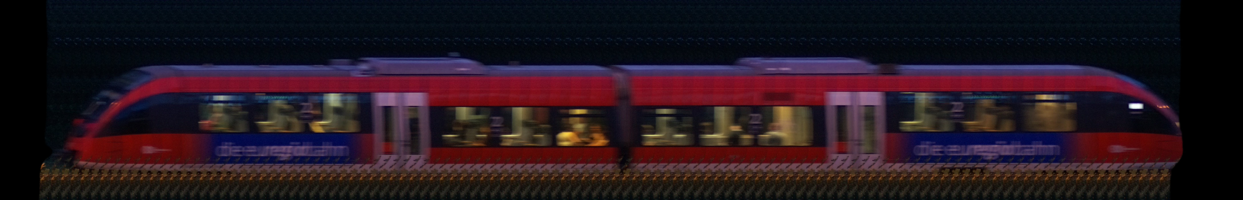 There should be a train photo here :'(