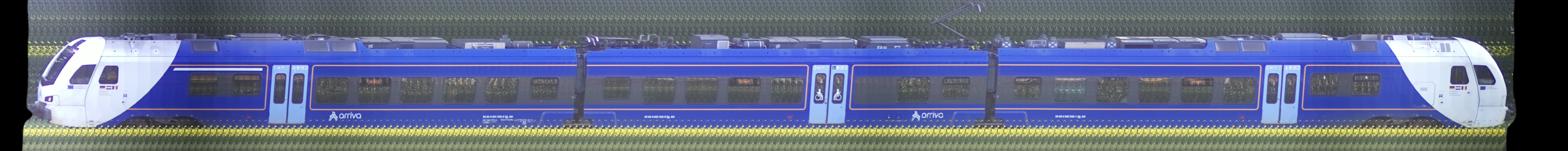 There should be a train photo here :'(