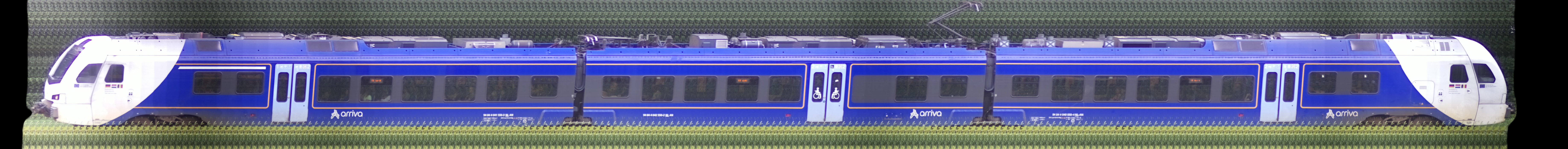 There should be a train photo here :'(