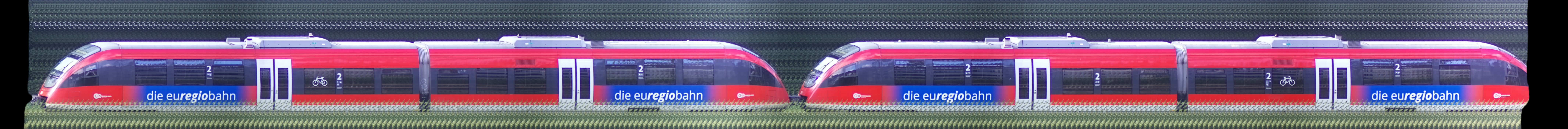 There should be a train photo here :'(