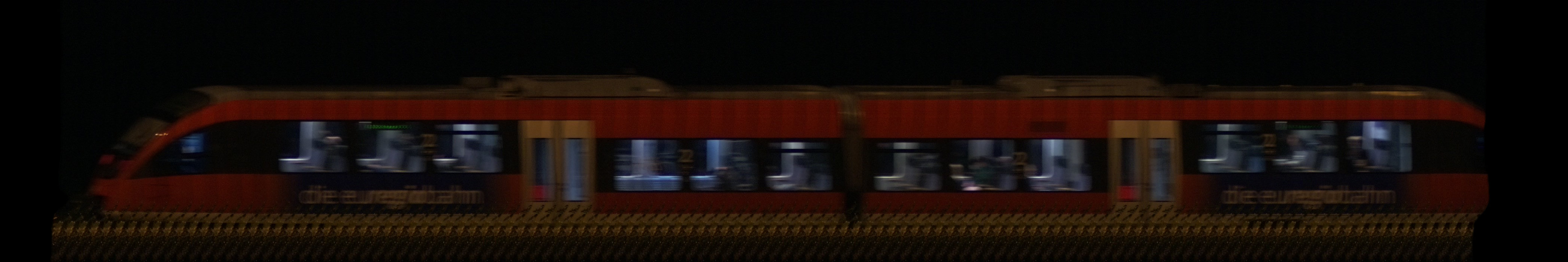 There should be a train photo here :'(