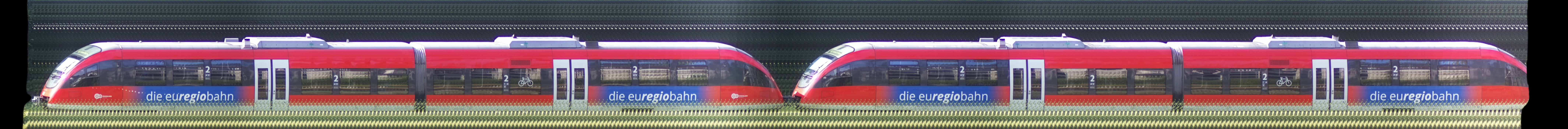 There should be a train photo here :'(