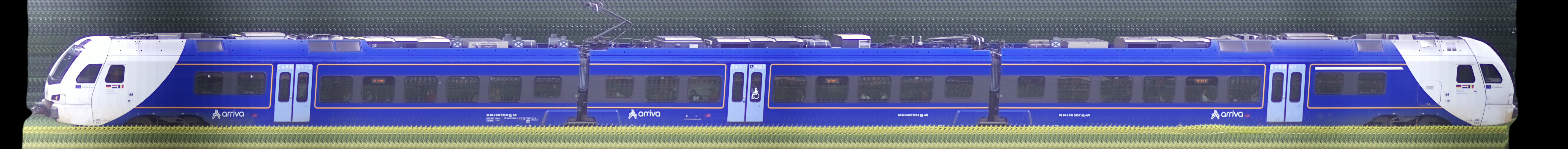 There should be a train photo here :'(