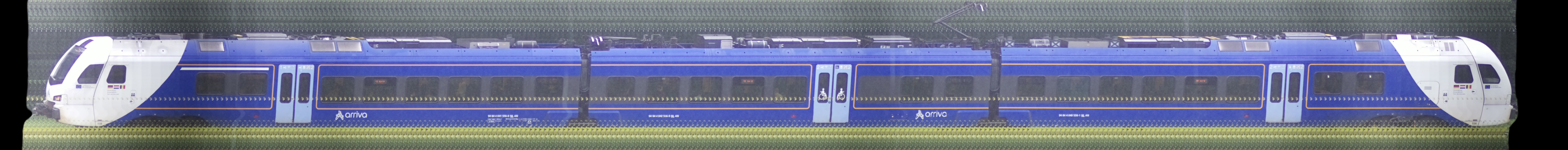 There should be a train photo here :'(