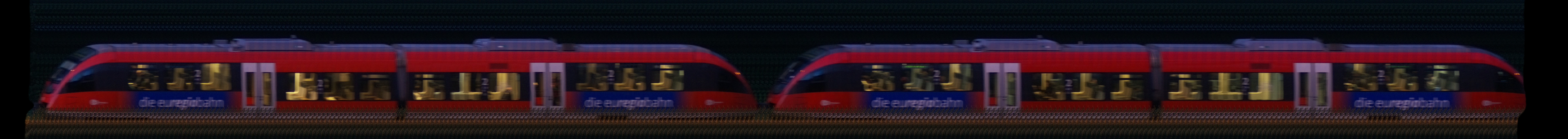 There should be a train photo here :'(