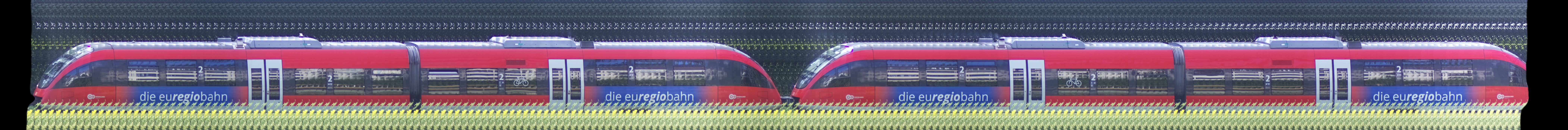 There should be a train photo here :'(