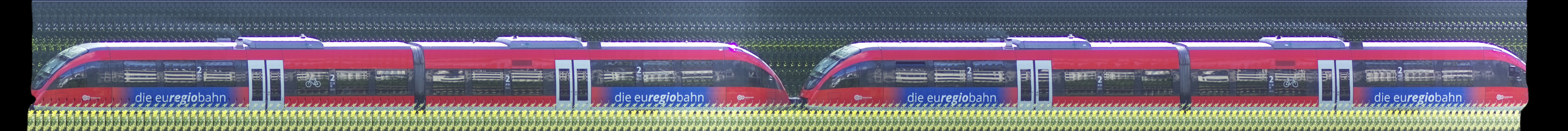There should be a train photo here :'(