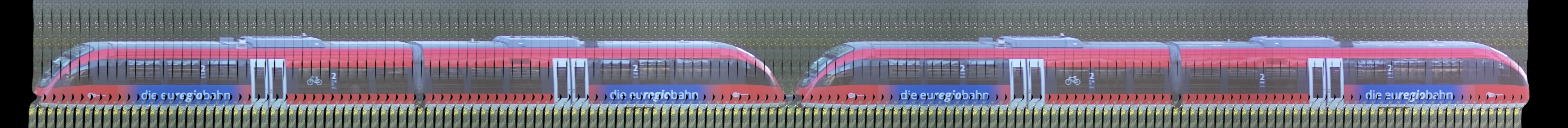 There should be a train photo here :'(