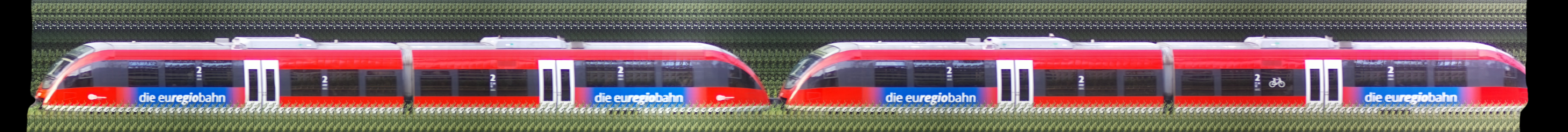 There should be a train photo here :'(