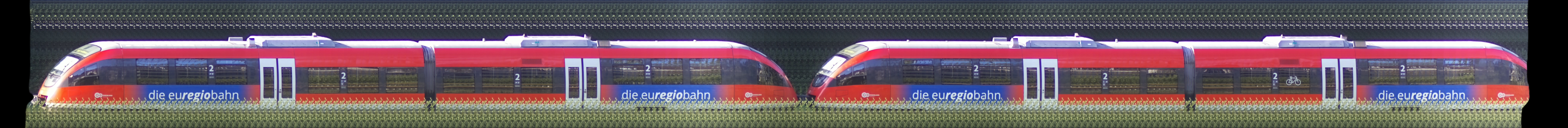 There should be a train photo here :'(