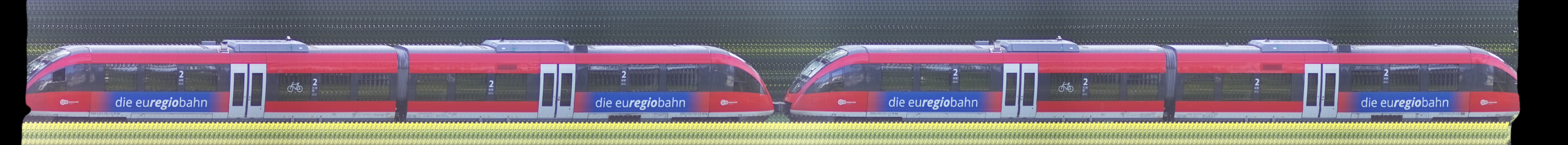 There should be a train photo here :'(