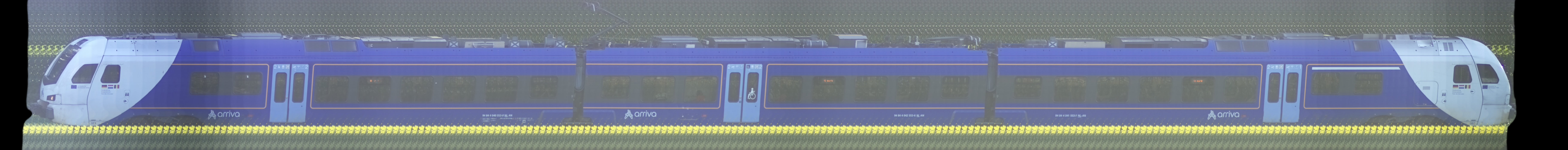 There should be a train photo here :'(